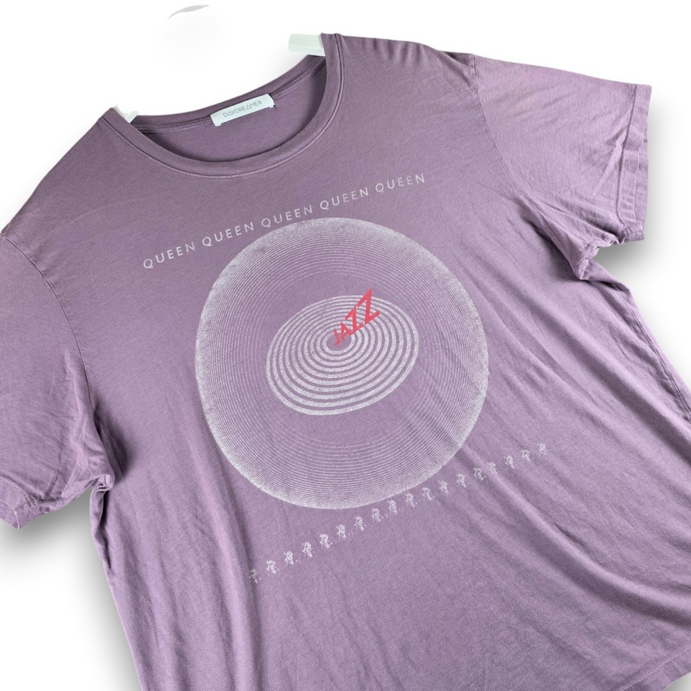 Daydreamer Queen Jazz Band T Shirt Mens Large Purple Cotton Graphic Rock Tee USA